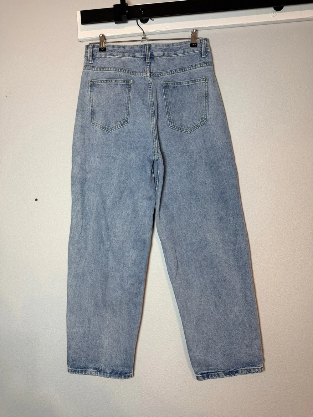 Lioness High Rise Straight Leg Jeans Size 4 Light Wash Cropped 90s Vintage Style